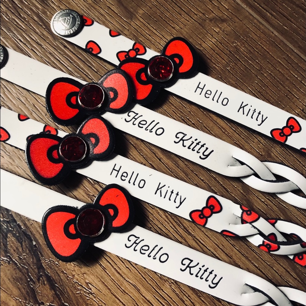 HELLO KITTY-NWOT Leather Snap Bracelet - Picture 5 of 16